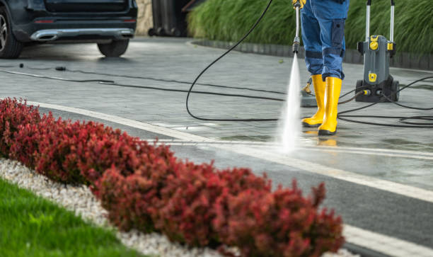 Why Choose Our Certified Pressure Washing Experts for Your Project Needs in Idaho Springs, CO?